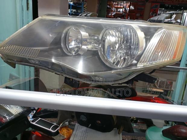 Outlander 2010 Headlight Xenon - main view