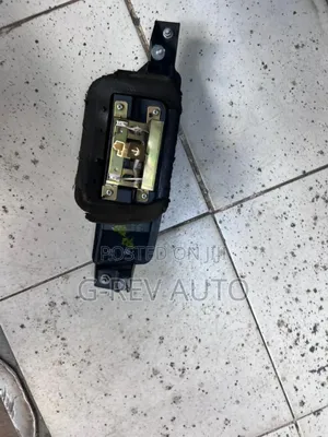 Subaru  Legacy/Outback   Bp9  Rear Boot Reflector