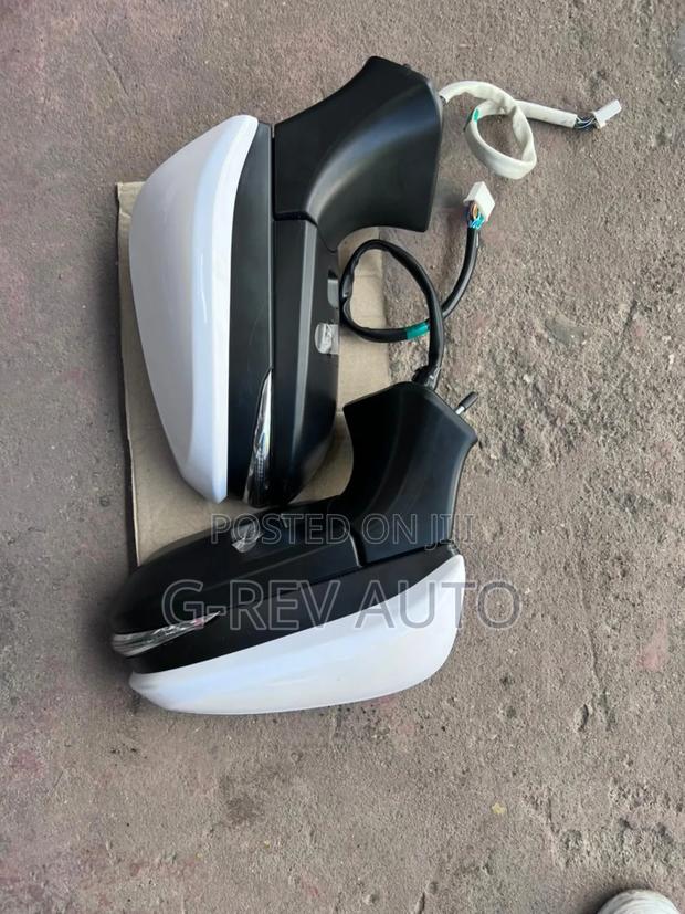 Toyota  Harrier  2020  Side Mirrors With  Camera