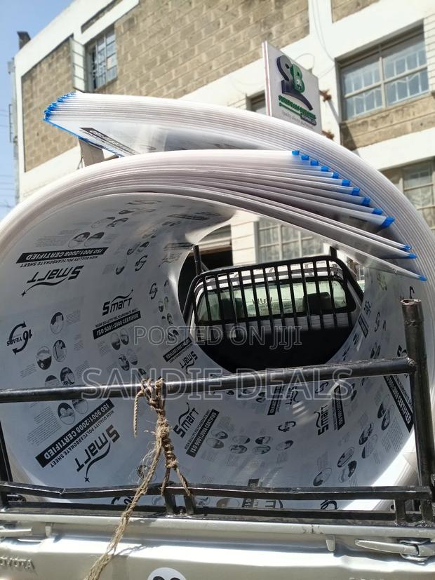 Polycarbonate - thumbnail 2