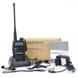 Baofeng Uv 82 Walkie-Talkie 8w 8-10km Durability and Reliability