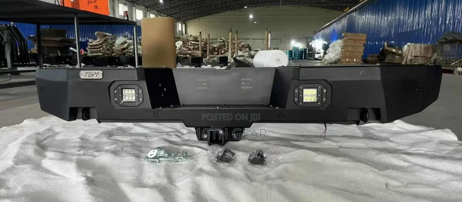 Hilux Revo Rear Bullbar