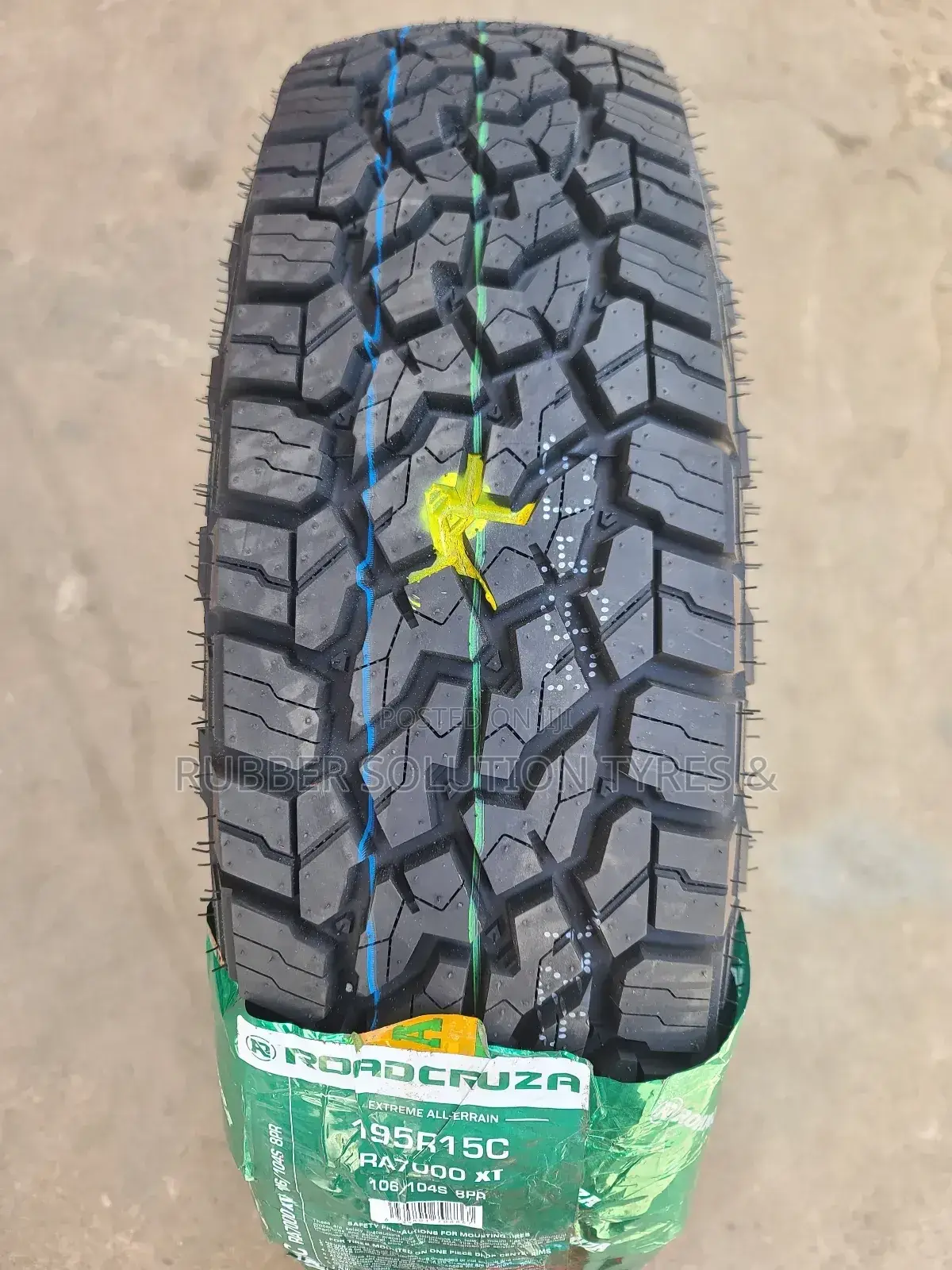 195r15 C Roadcruza Ra700 X/T All-Terrain