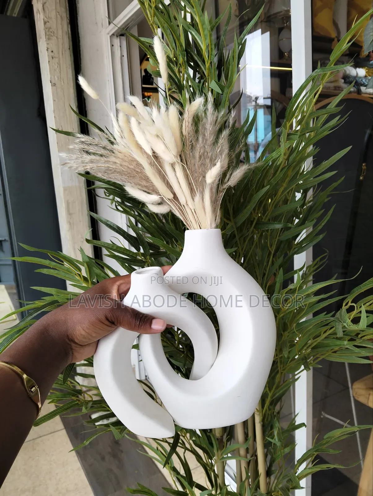 Interlocking Modern Boho Flower Vase