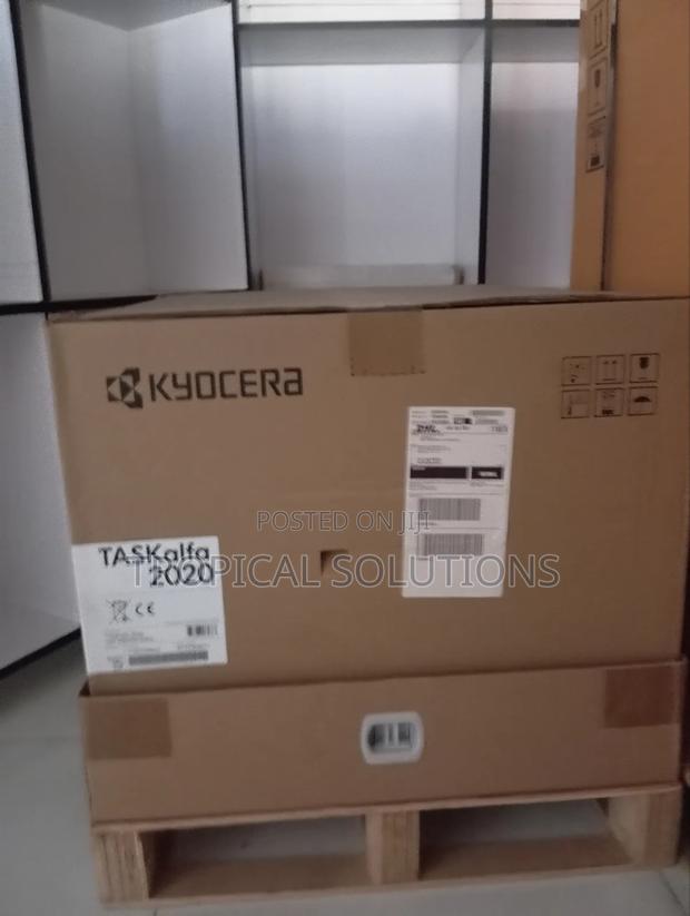 Kyocera Taskalfa 2020 Multifunction Printer 2020 - thumbnail 3