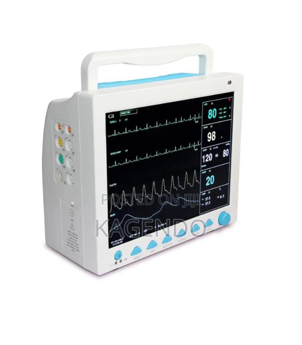 Contec 5 Parameter Patient Monitor - main view