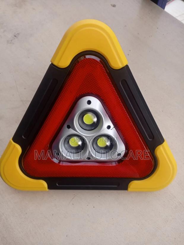 Solar Powered Led Triangle Light for Roadside Emergencies - main view