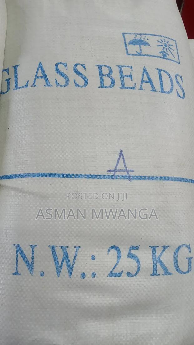 Reflective Glass Beads (Rd Marking)