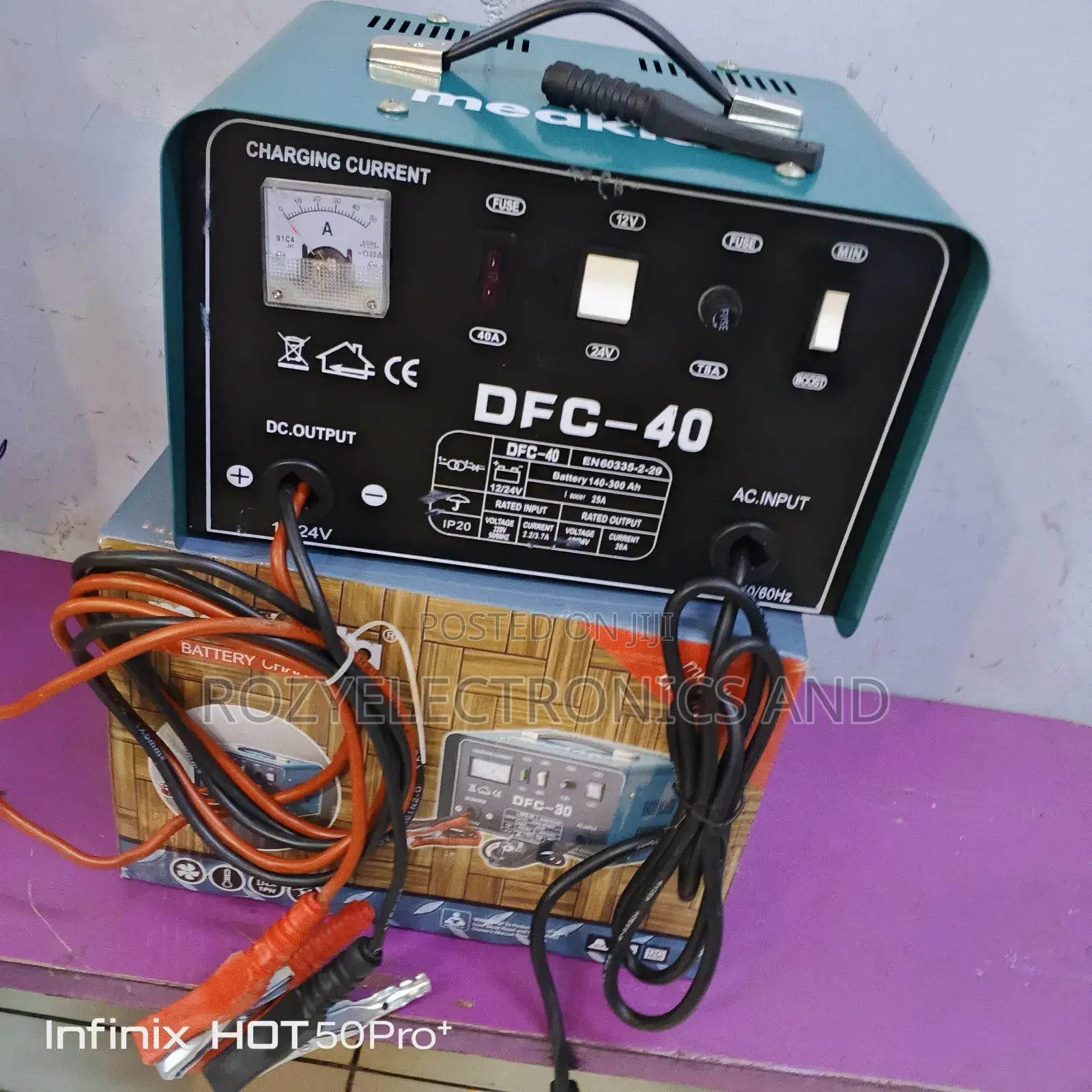 Good Quality Battery Charger 12/24