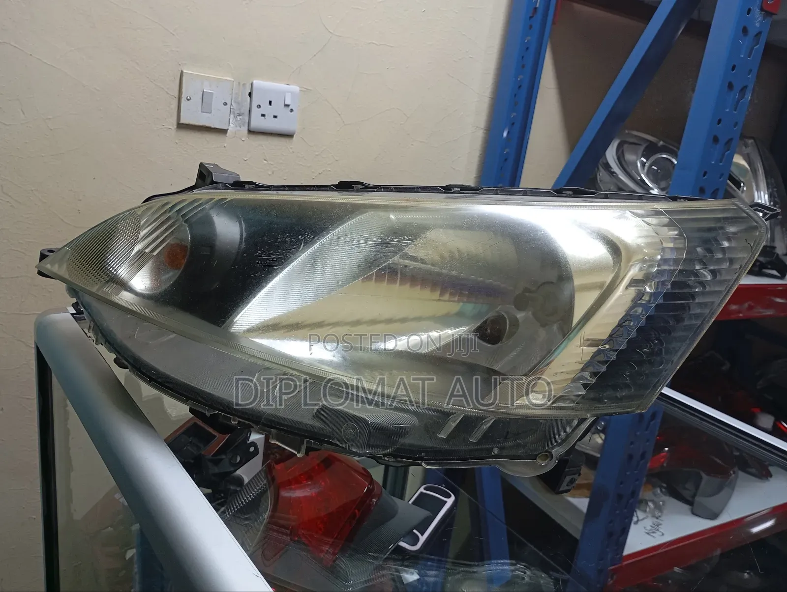 Nv200 Headlight Non