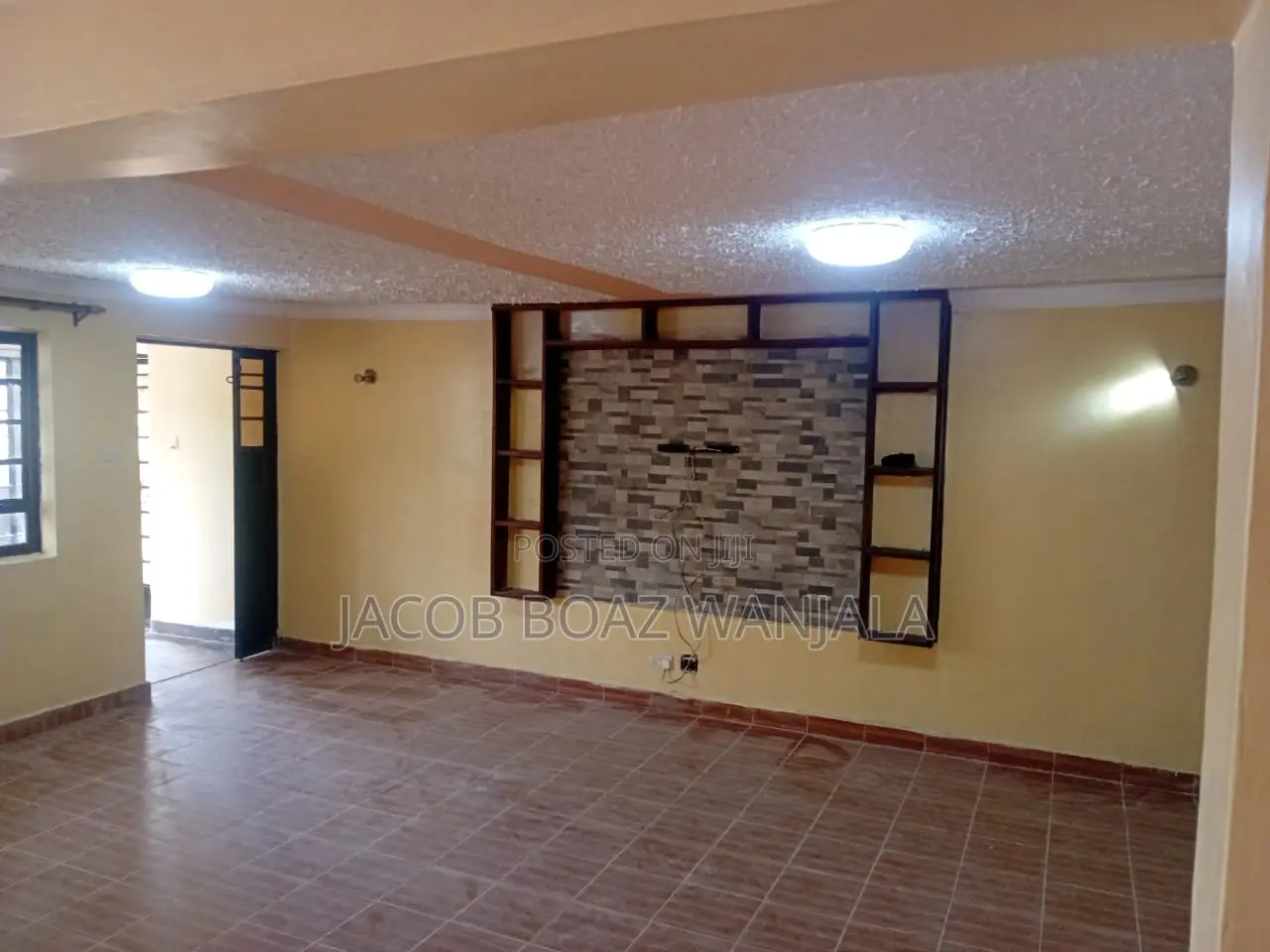 Furnished 5bdrm Mansion in Villa Court, Viraj Area for sale