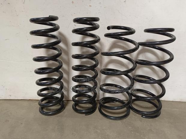 Toyota Land Cruiser V8 Front Rear Springs