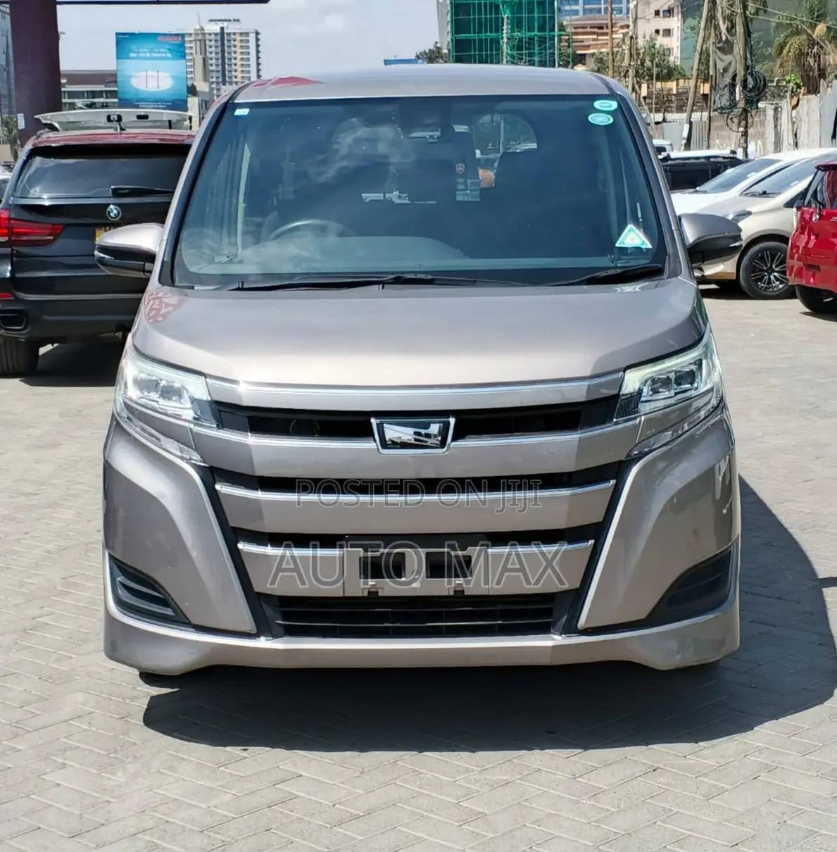 Toyota Noah 2019 Brown