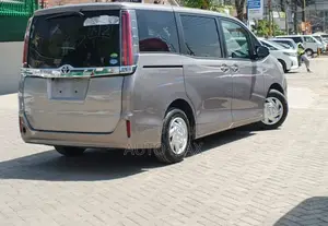 Toyota Noah 2019 Brown