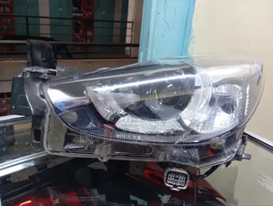 Demio 2015 Headlight Xenon