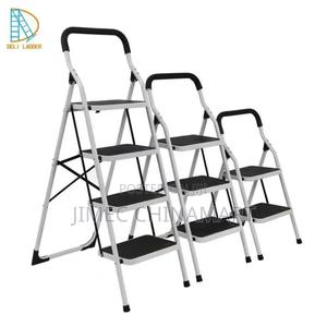 Heavy Duty Step Ladder