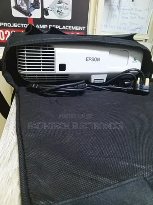 Epson Classroom Display Projector – Clear Text Images