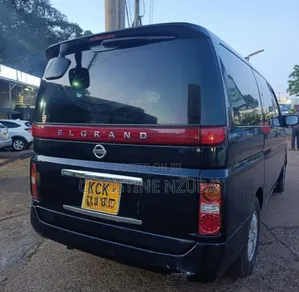 Nissan Elgrand 2009 Black