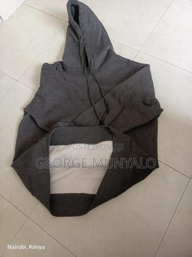 Solid-color Hoodie - thumbnail 3