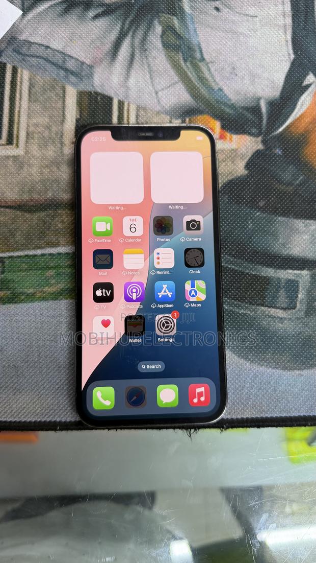 Apple iPhone 12 Pro 256 GB Gray - thumbnail 2