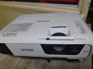 School Projector -Visual Learning Projector for Modern Schools - thumbnail 2