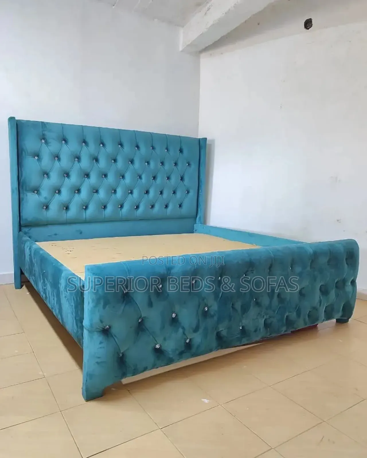 Tufted Blue Bed 5 by 6