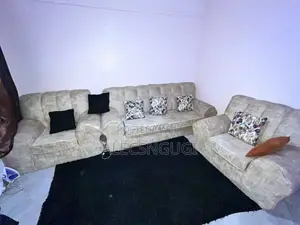 Hardwood 5 Seater Sofa