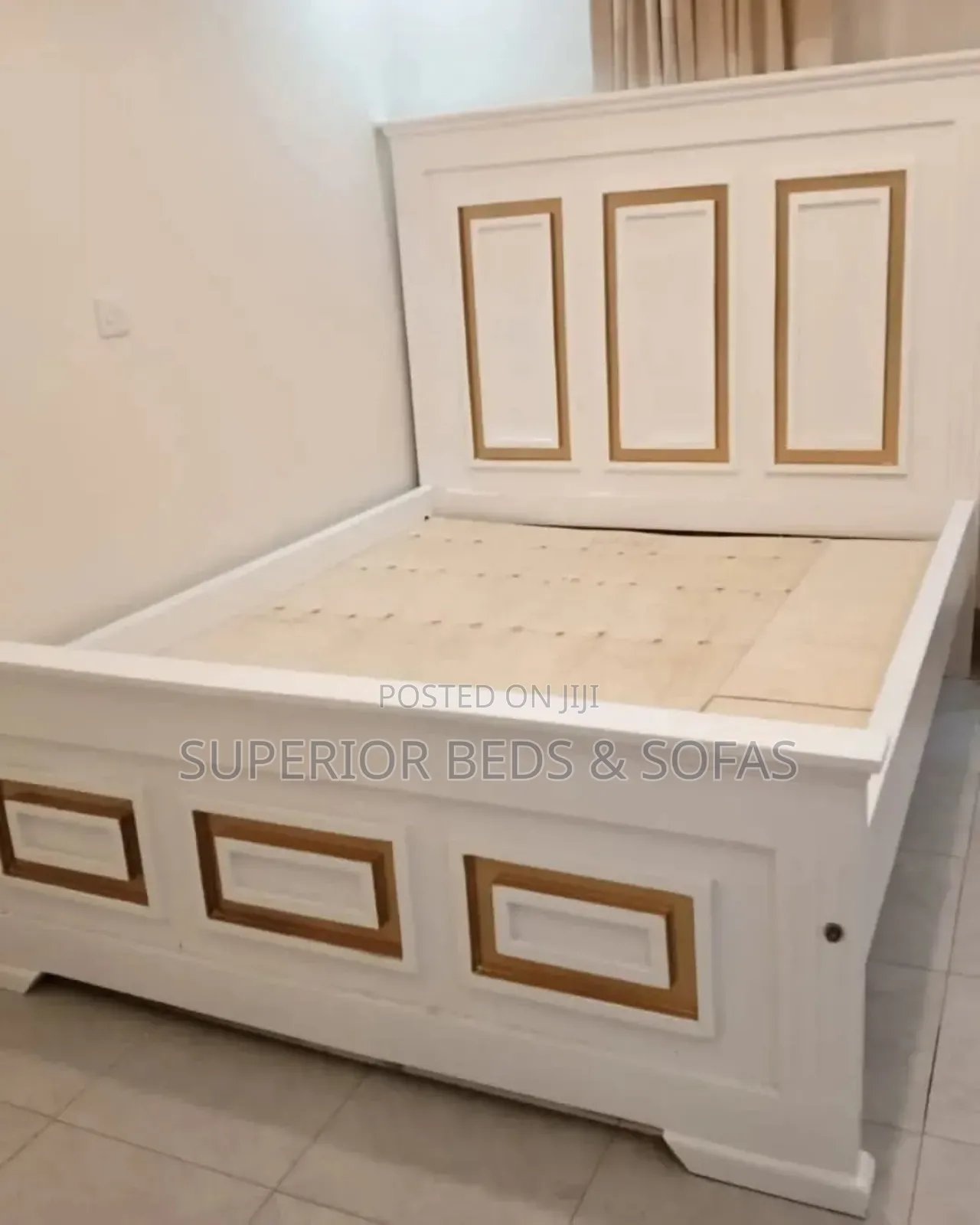 Panel Frame Bed