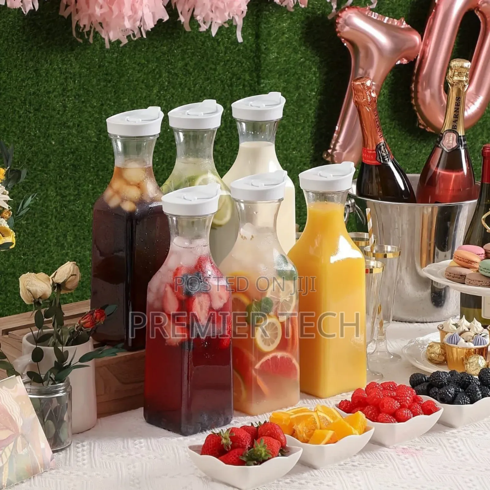 Juice Carafe 1.5 Liters With Lids