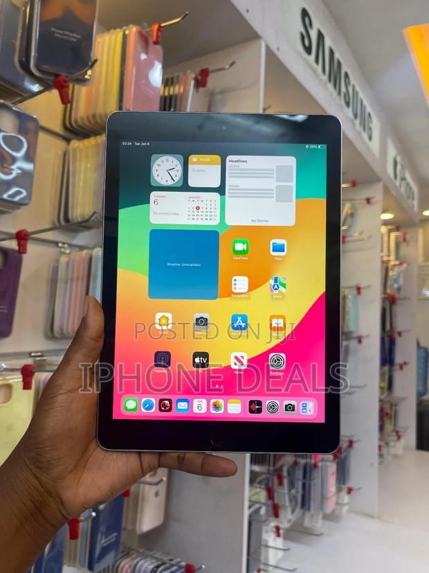 Apple iPad 9.7 128 GB Silver - thumbnail 3