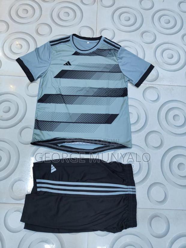 Quality Training Jersey - thumbnail 4