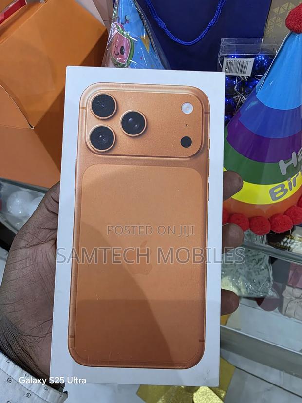 New Apple iPhone 17 Pro Max 512 GB Orange - main view