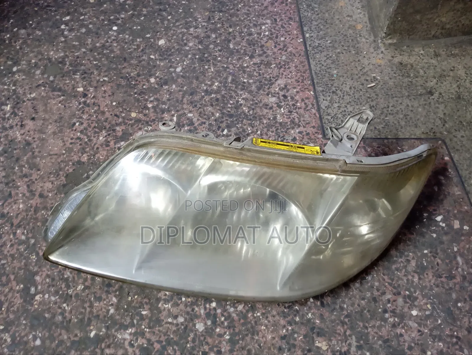 Nze 2005 Headlight Xenon