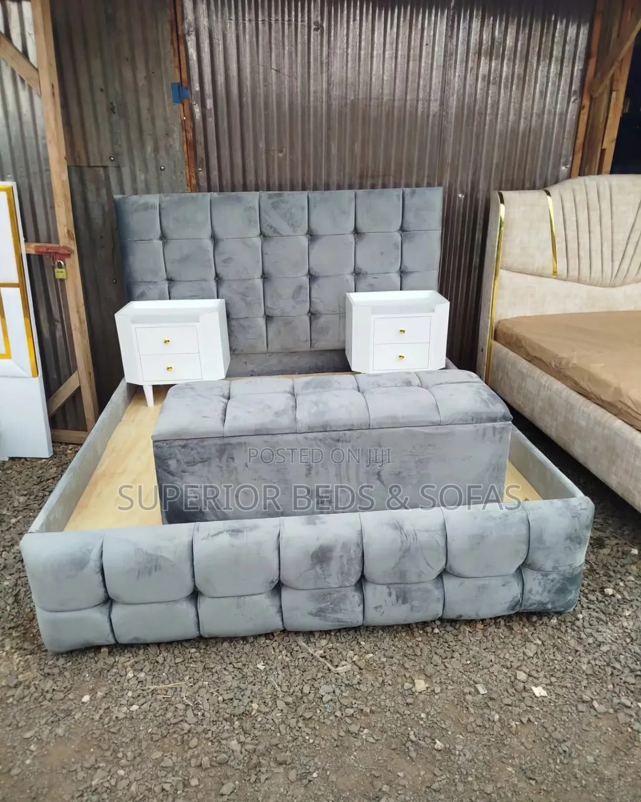 5 by 6 Block Panel Chester Bed