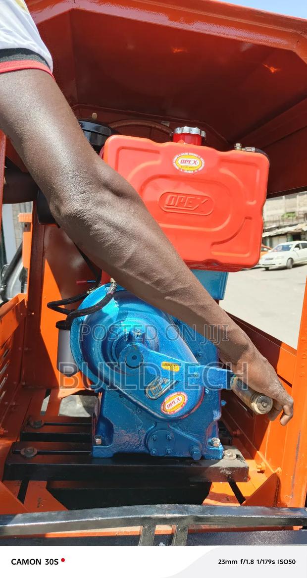 500ltrs Titan Concrete Mixer 8hp - thumbnail 3