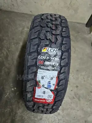 225/65r17 Lch Tyre A/T
