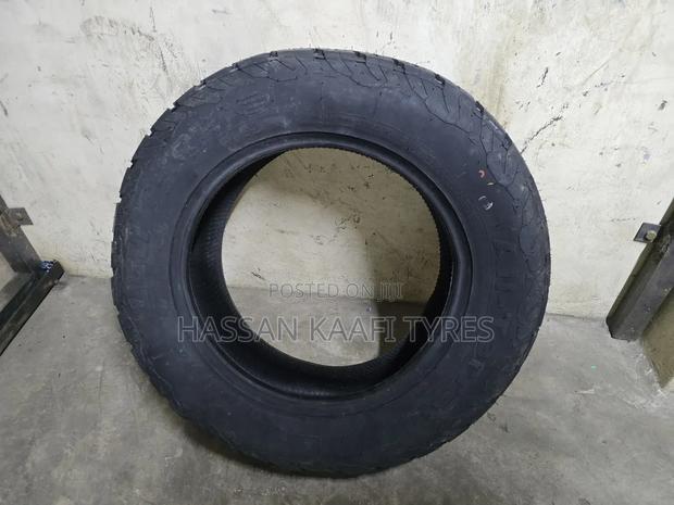 225/65r17 Lch Tyre A/T - thumbnail 3