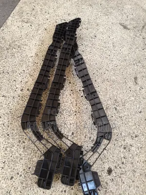 Bumper Slides Lexus 350,450,570.