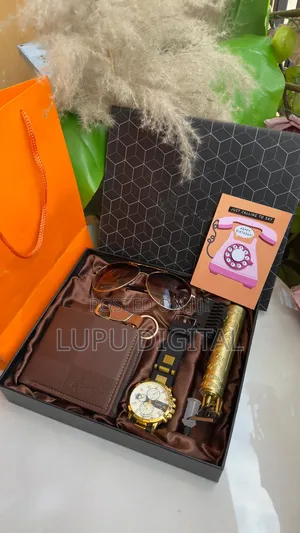 Men Quality Gift Pack With Shaver