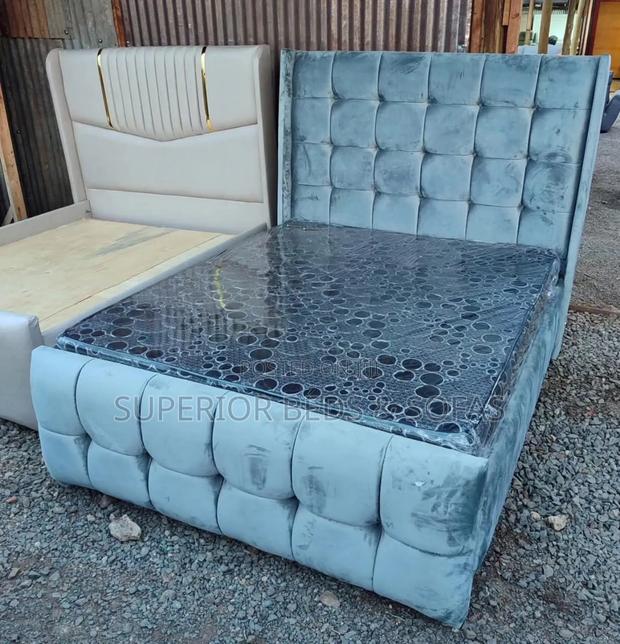 Tufted Panel Bed Size 5 by 6. - main view