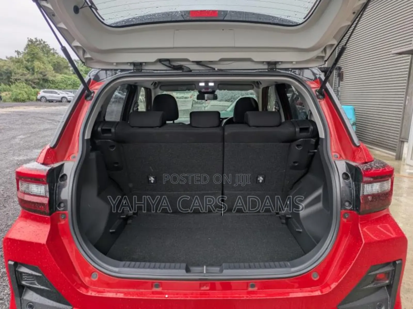 Daihatsu Rocky 2019 Red