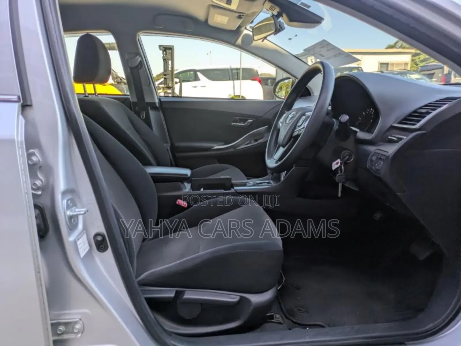 Toyota Premio 2020 Silver