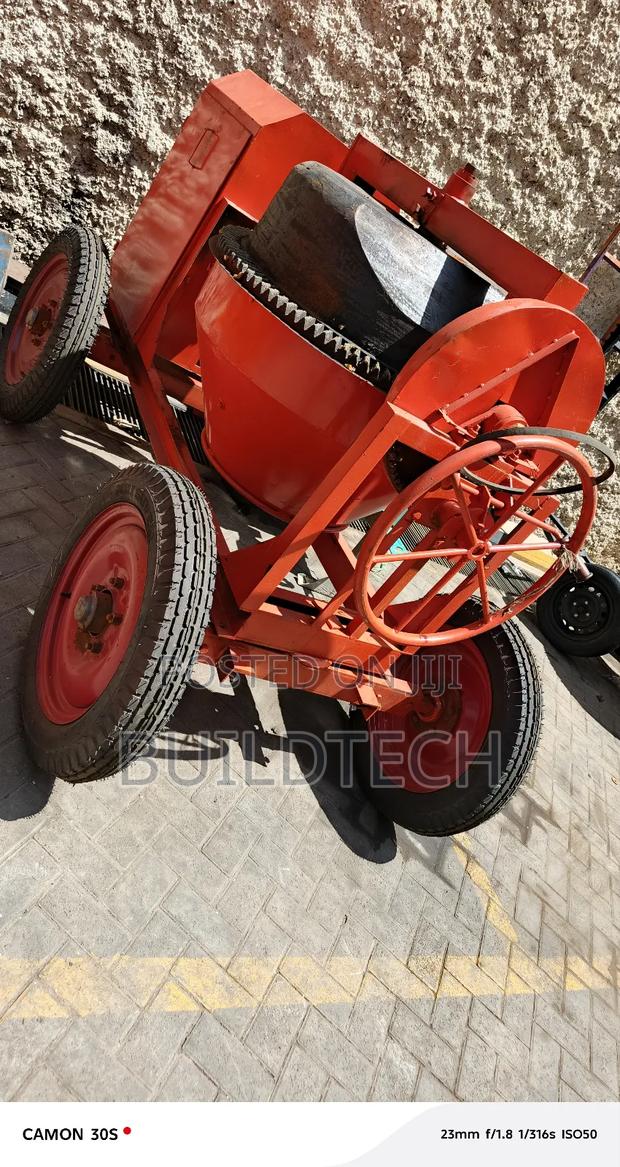 Heavy Construction Titan Concrete Mixer 500 LTRS 8hp