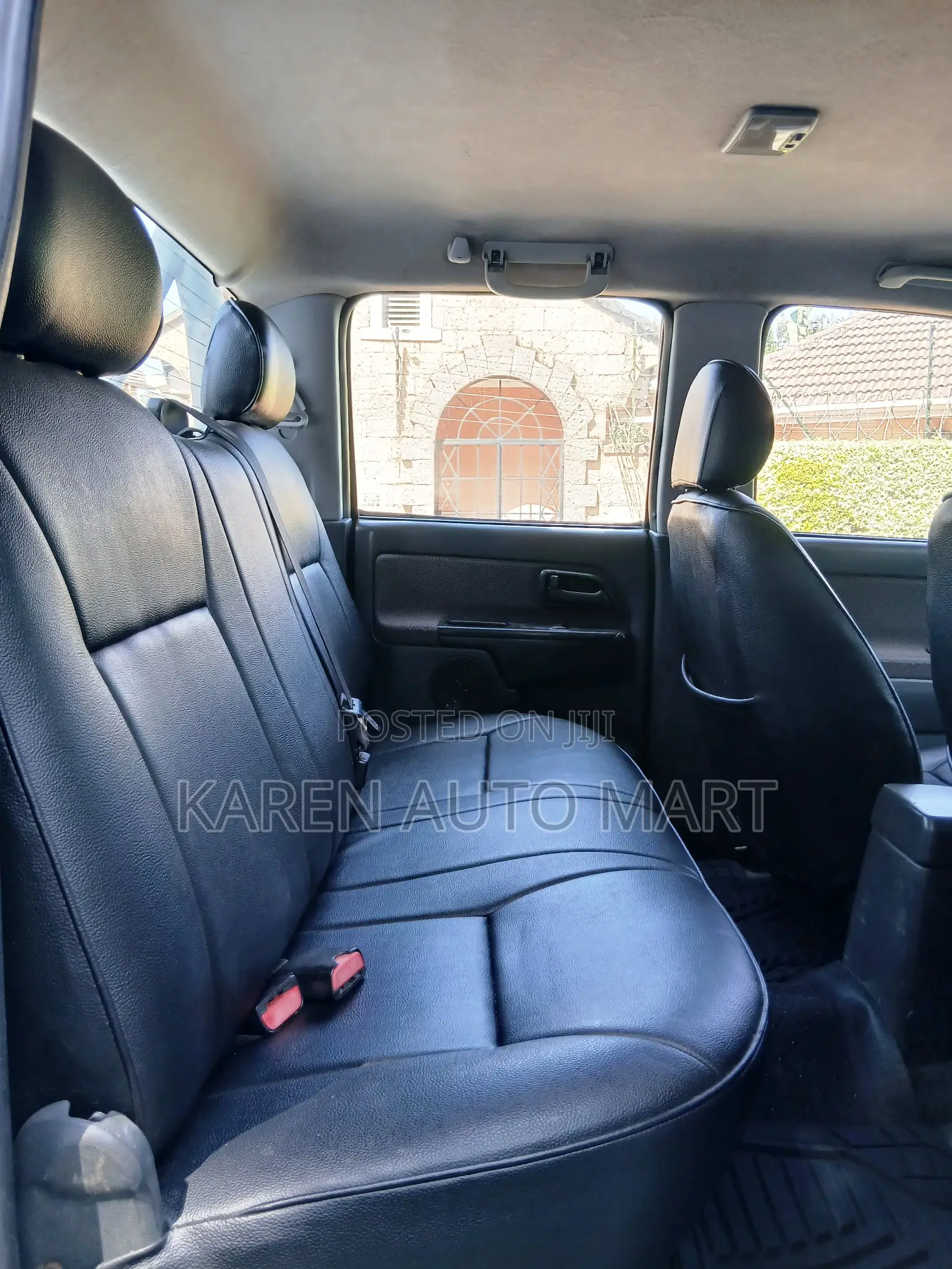 Isuzu D-MAX 2010 White