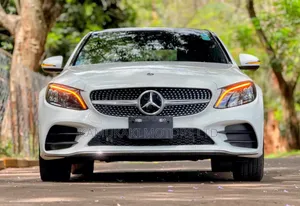 Mercedes-Benz C200 2018 White