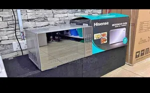 Hisense  20 Liters Digital Microwave  Silver