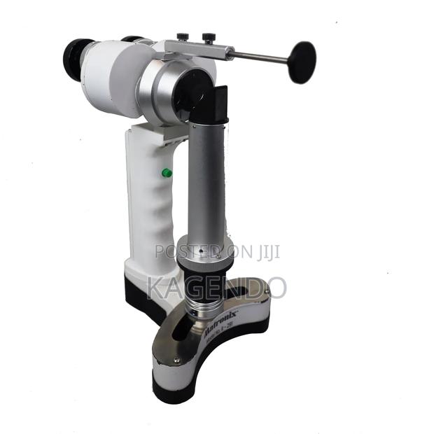 Portable Slit Lamp – Professional Eye Examination Tool