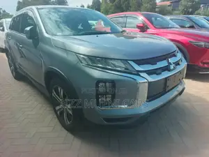 Mitsubishi RVR 2018 Gray