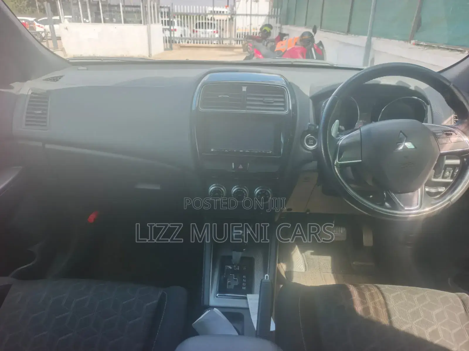 Mitsubishi RVR 2018 Gray