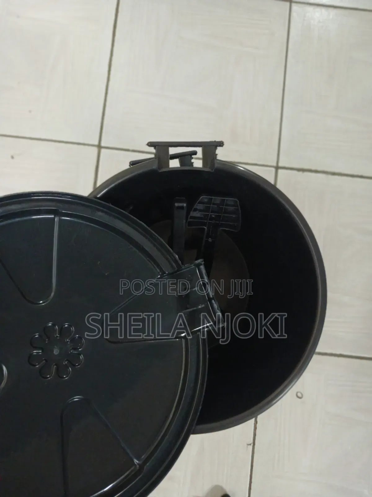 Pedal Bin 10liters